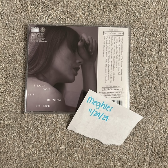 Signed The Tortured Poets Department CD - Picture 3 of 3